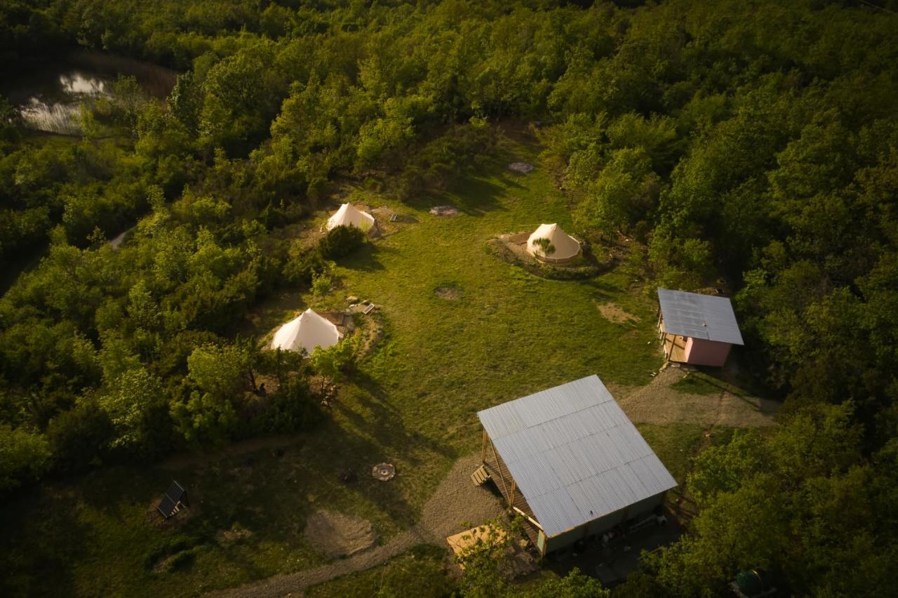 Отель Agricola Ombra - Tents In Nature Лаятико Экстерьер фото